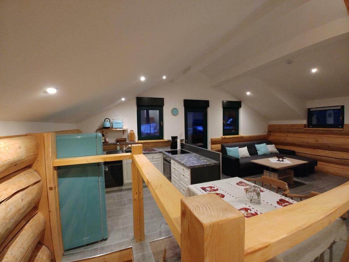 Ferienwohnungen Blockhaus - Zwergenhaeusl Gruenau Im Almtal Luaran gambar